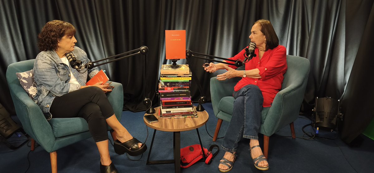 amelitus1304's tweet photo. No te pierdas la conversa de #PatriciadelRío y @MarcelaRobles9 acerca de su libro #aCulpaEsMía. Este sábado y domingo a las 2:00 de la tarde un nuevo capítulo de #LetrasEnElTiempo por @RPPNoticias TV  y canal de Youtube. https://t.co/XRoEd7MpuT