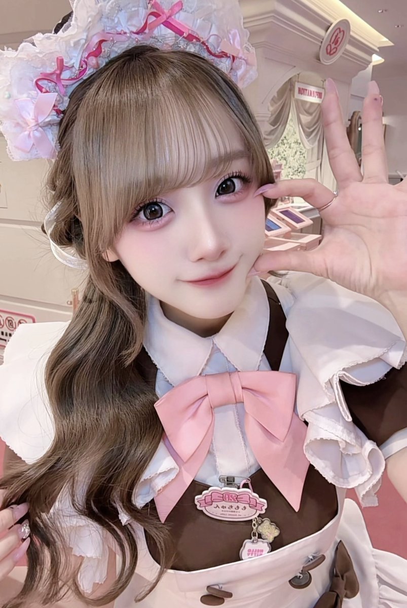 ももちゅん🍑🎀 (@maid_momochun) on X