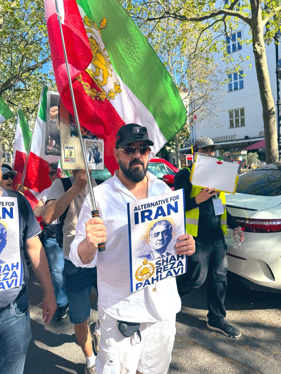 𝐒𝐨𝐡𝐞𝐢𝐥🇮🇷👑 tweet media