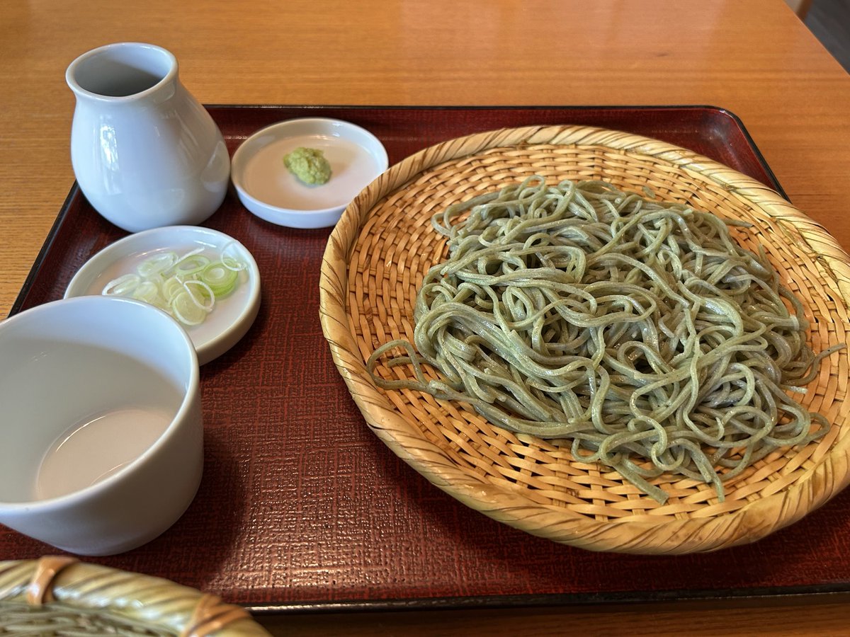 inflames_deth's tweet photo. 今日は深大寺に行って来た。かなりの混雑だった。良い��和。参拝して一年の感謝。御守を納めて、また新たなご縁を授かって来た。お蕎麦も美味しくいただきました。 https://t.co/PeiCu6VTdR