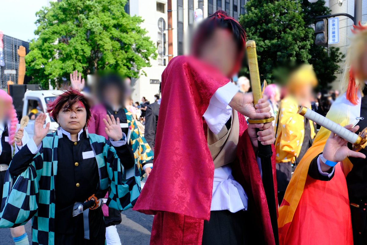 morili_cos's tweet photo. ぼかしが足りなかったので再掲載。

パレード中のお写真撮ってもらえてました！！
嬉しい！！
📷:@sonjin4545new
#博多どんたくコスプレパレード2026 https://t.co/QrwuHrcIy8