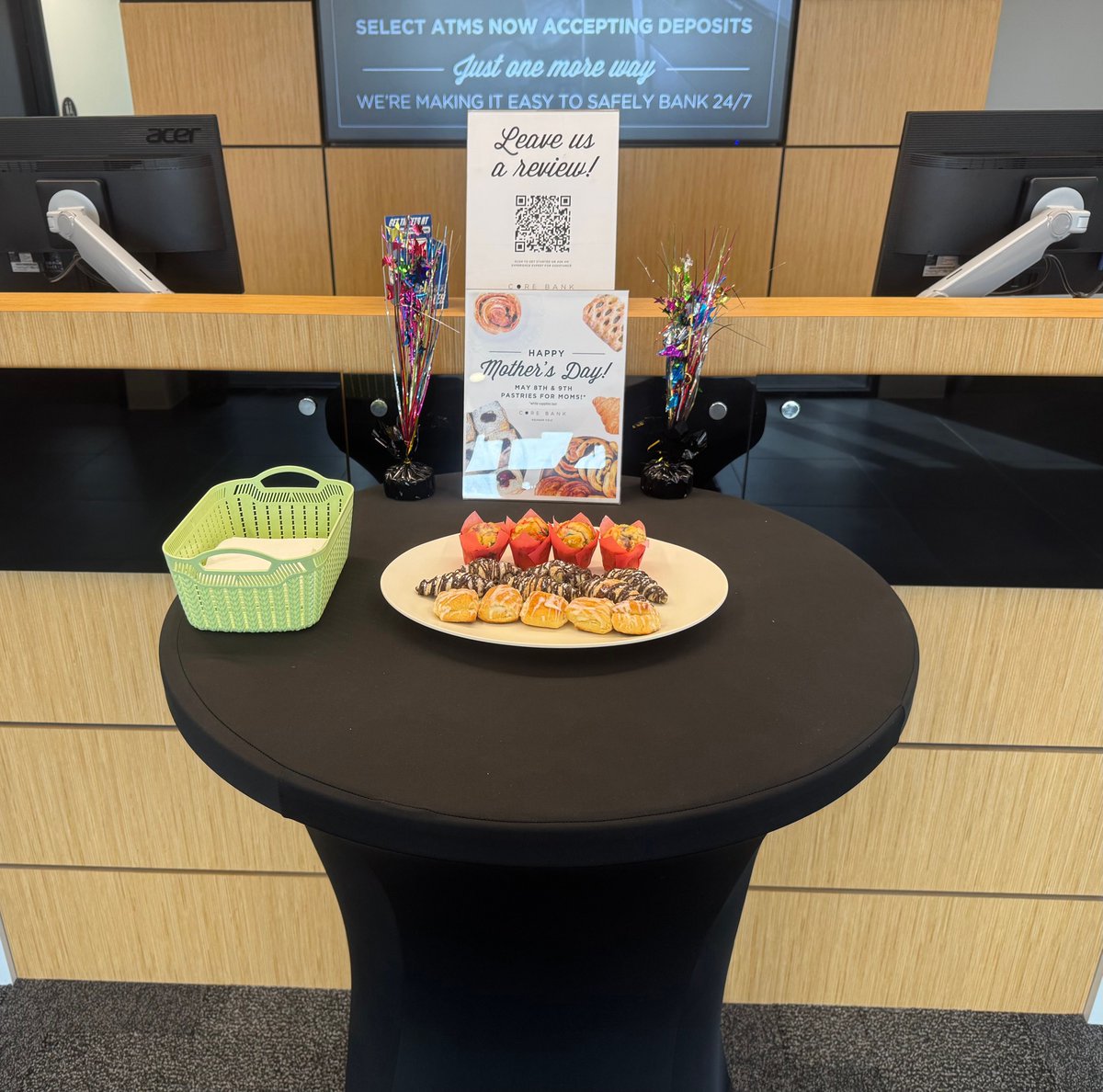 corebank's tweet photo. 🚨Calling all moms! 🎉 Stop by at any Core Bank location today for a complimentary pastry for #MothersDay 💖 https://t.co/XBNmHA0PIl