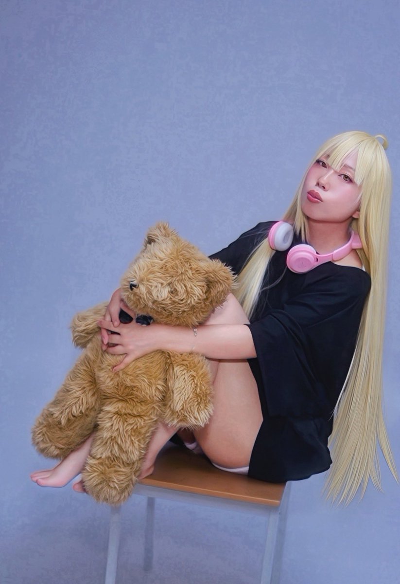 61SkystroLL89's tweet photo. 【Cosplay】
超かぐや姫🐰かぐや

「彩葉いないと、つまんない！！」

📷→三脚
studio→はりこのとら様（@haritora_studio ） https://t.co/GsfhQdWvtt