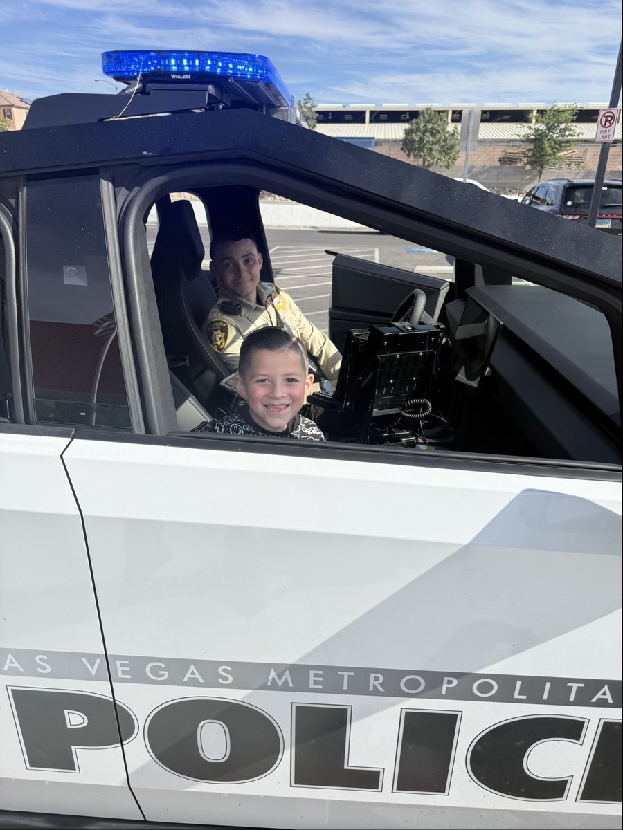 LVMPD SCAC tweet media