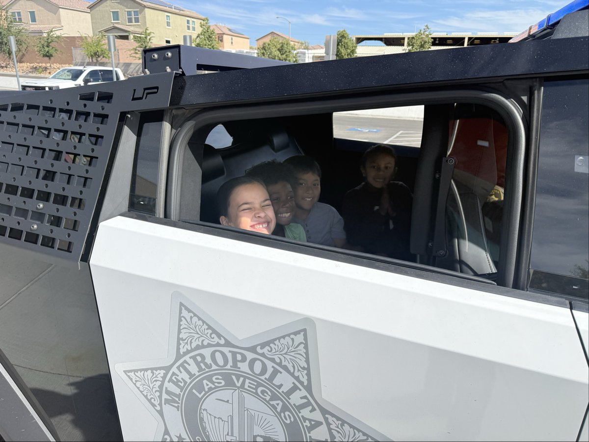 LVMPD SCAC tweet media
