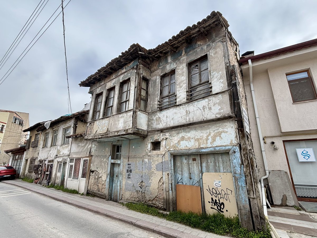 Ünal Sade tweet media
