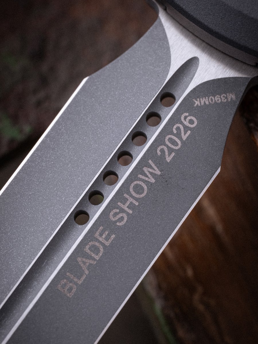 Microtech Knives tweet media