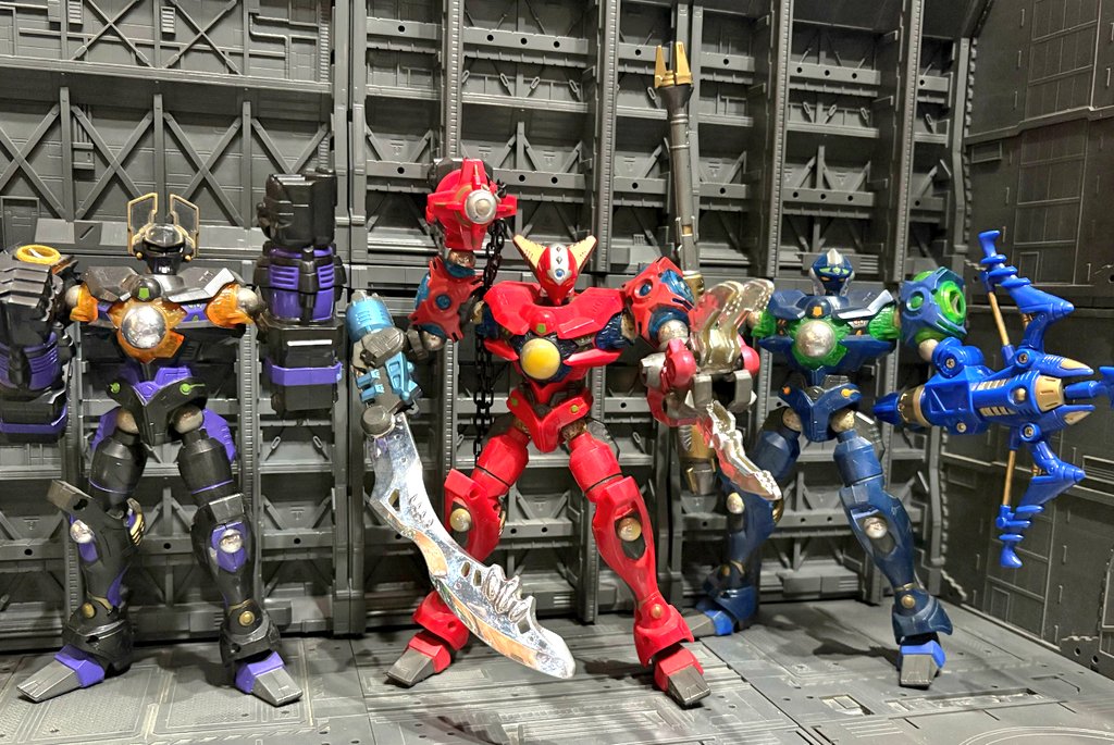 平成ミクロマン玩具シリーズ⑤
ロボットマン
赤がエース、黒がバロン、青がクロス
（ガチ勢はA.B.Cでも伝わる）
それぞれ専用の固有武器が付属する

胴体と腕のジョイントに強力な磁石が組み込まれていて自由に付け替え遊びが可能

一体3500円
#タカラ夜話