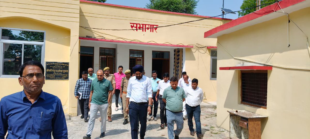 DM Sultanpur tweet media