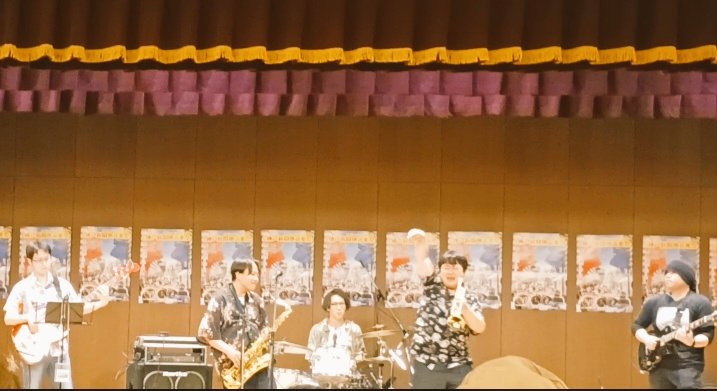 dignitynliberty's tweet photo. 後ろの方で拝見しましたが
爆音で最高した🔥🔥 https://t.co/iH2jiupcag