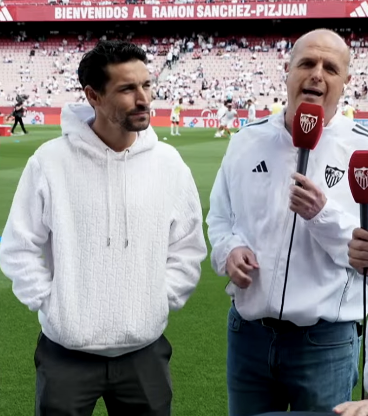 El lunes de rojo y hoy de blanco.

Gracias, Jesus Navas.