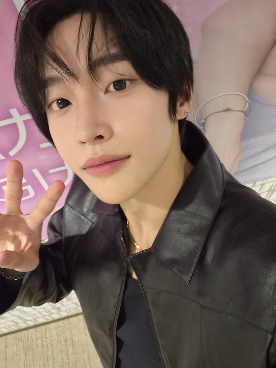 wonbin loops tweet media