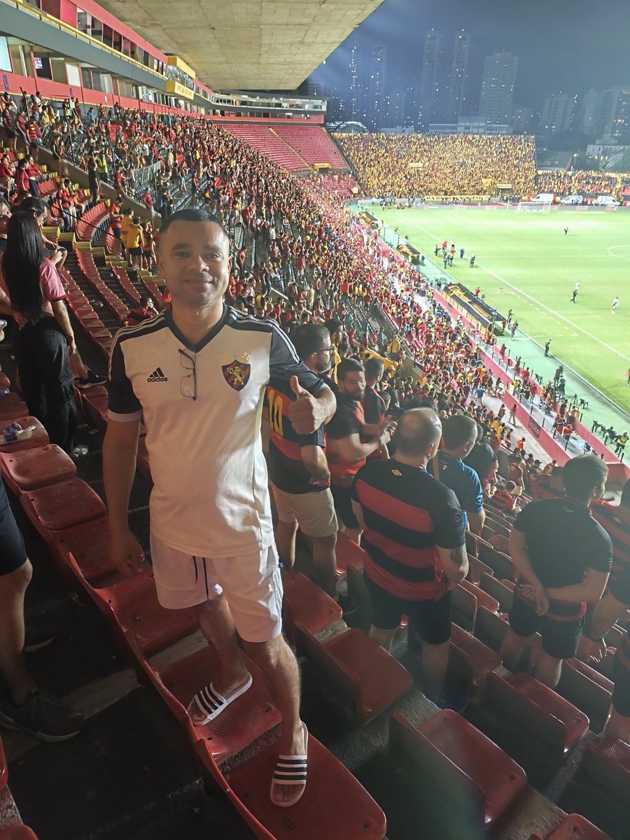 leilsontimbeta's tweet photo. @sportrecife maior do nordeste https://t.co/5Eqs5dm6rJ