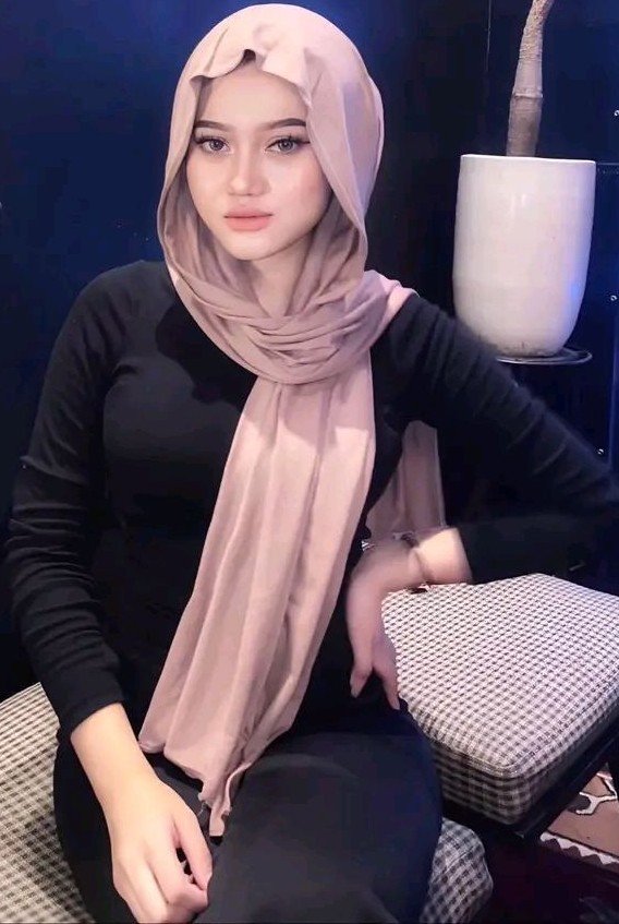 miawwcdn tweet media
