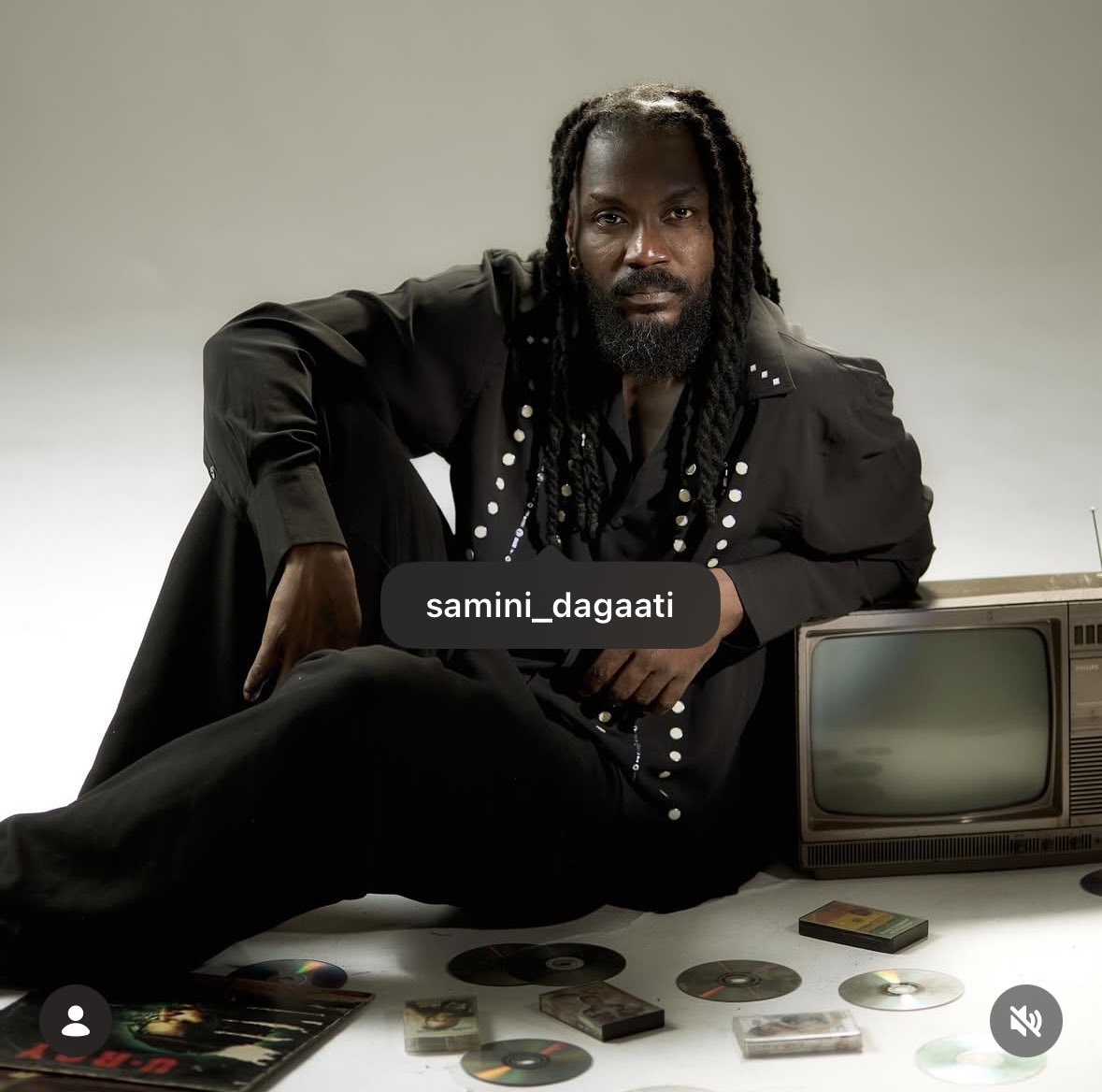 motionbwoy's tweet photo. Best reggae dancehall artist
Best reggae dancehall song

#27thTGMA #Summerking #Origin8a https://t.co/2XT1OdfNab