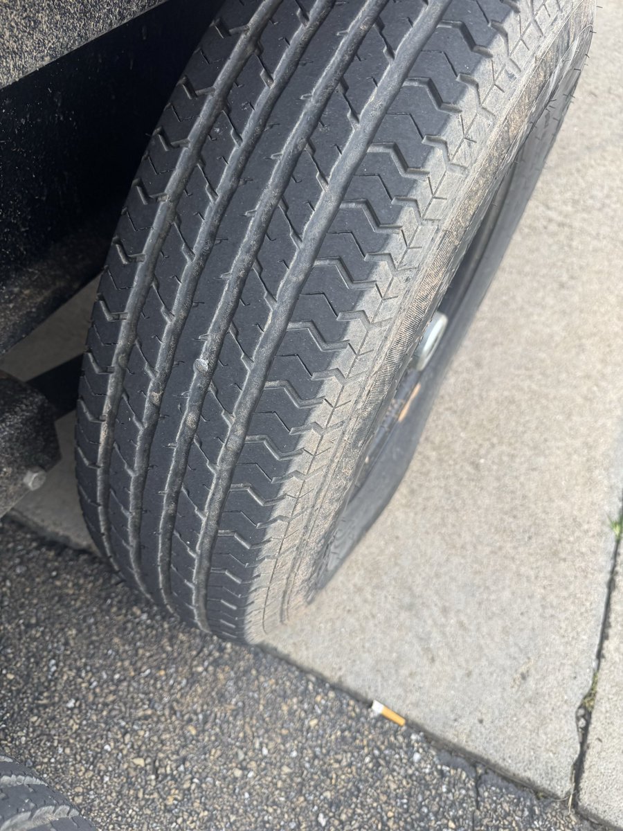 Stompjoe's tweet photo. Meh not ideal but it pays to be prepared https://t.co/ARN1JcbIWc