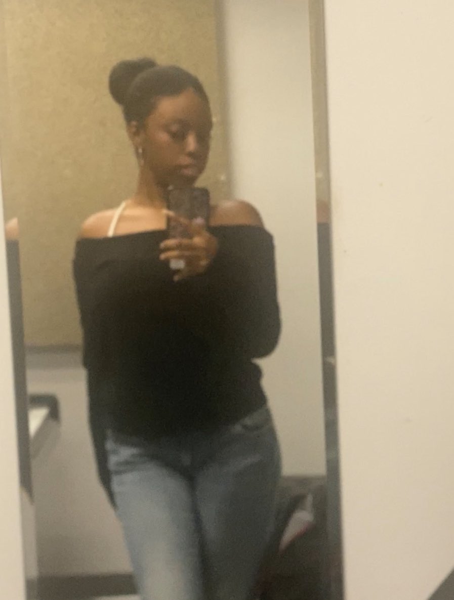 (BACK AGAIN😭) tweet media