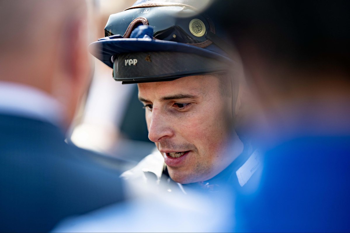 Lingfield Park tweet media