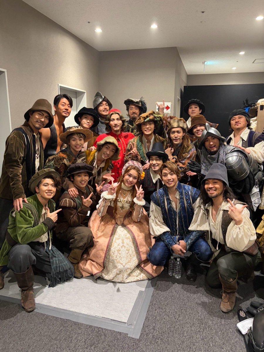 光由 🦖Mitsuyoshi🦖 tweet media