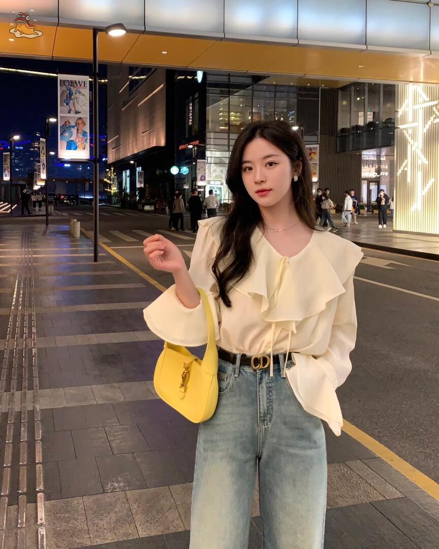 SOC-IE 💛 ˚☽˚.⋆ tweet media