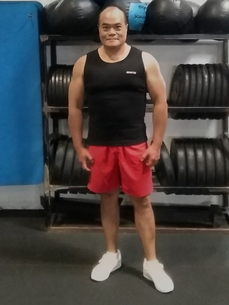 Dragon641587307's tweet photo. #gym #bodybuilding #muscle #musculation #muscleandfitness #muscleandhealth #inshape #hunk #men #mensgrooming #newyorkerman #training #asianmen #actor #model #handsome #beaugosse #foreveryoung #adidas #photooftheday #photoeveryday #fitnessmotivation #fitnessicon #arms #biceps https://t.co/2Hwf1H4rRX