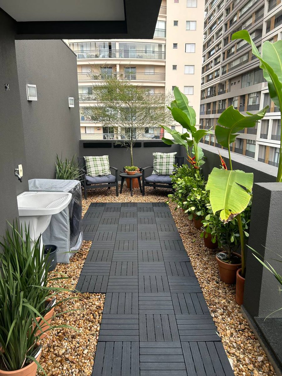 Before and after of my boyfriend's apartment balcony 🥰