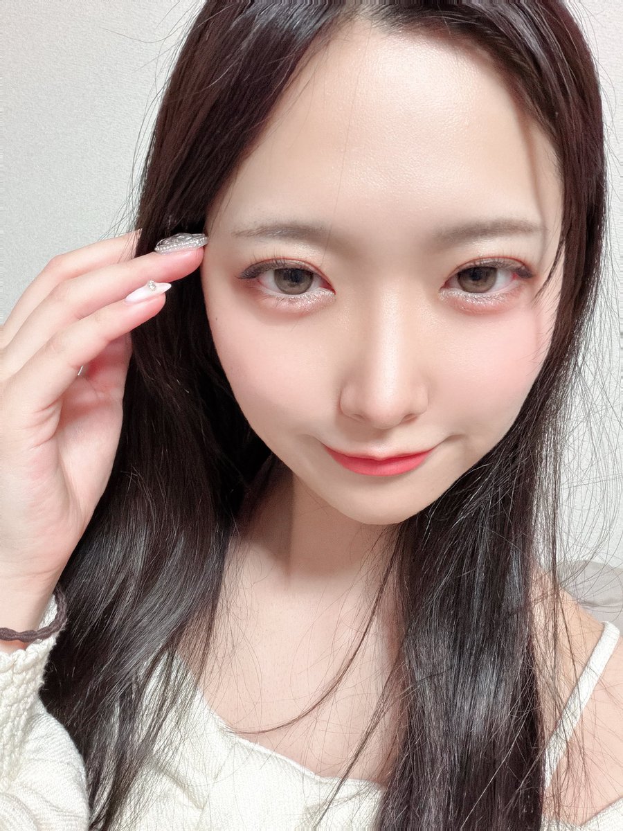 【さちゃん】 チャンネル名：弱小YouTuber Sちゃん 新しい動画です🩷 【Sちゃん