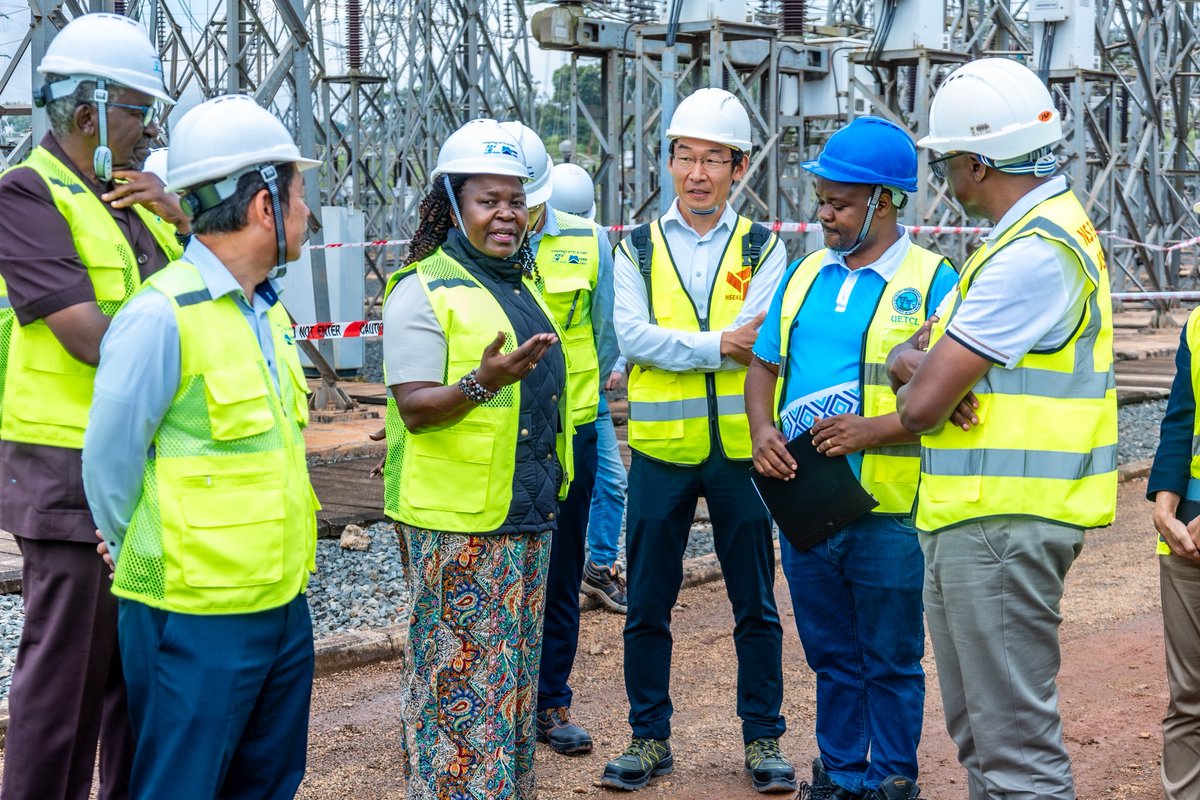 uetcl's tweet photo. Today, Uganda Electricity Transmission Company Limited hosted the Minister of Energy and Mineral Development, Hon. Ruth Nankabirwa Ssentamu, for Day 1 of a site visit to assess the progress of the Kampala Metropolitan Transmission System Improvement Project.

The Minister toured the Bujagali and Mukono substations, where ongoing works are aimed at strengthening the transmission network and enhancing the quality, reliability, and stability of bulk power supply across the Greater Kampala Metropolitan Area.

#TransmittingForTransformation