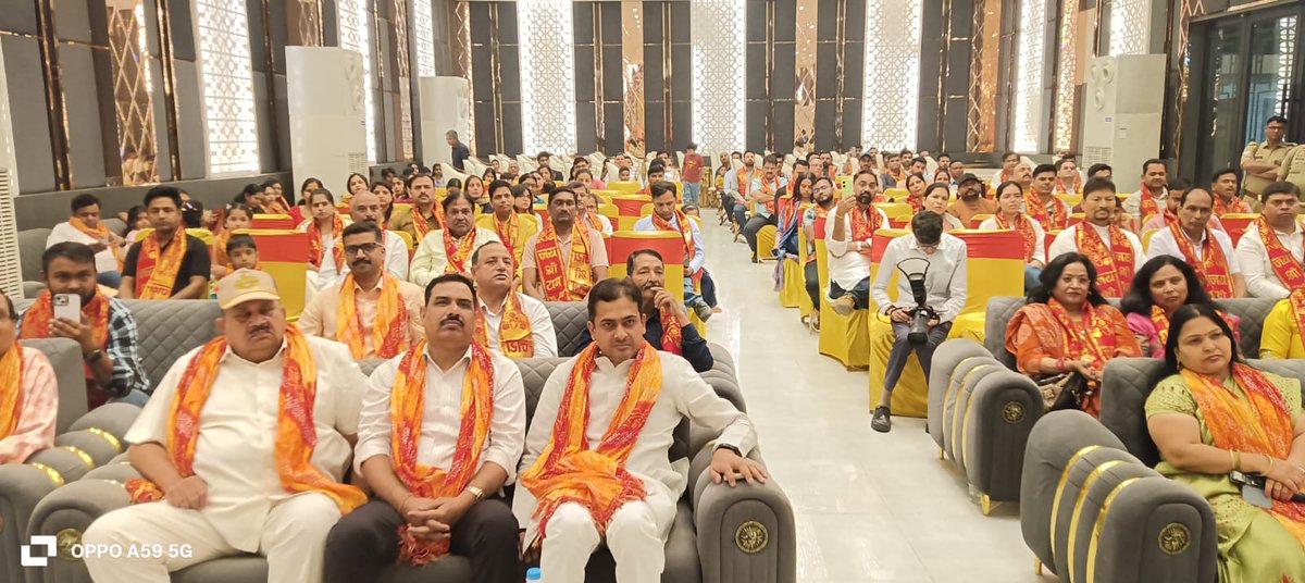 iabhishek4bjp's tweet photo. आज ग्रेटर नोएडा में क्षत्रिय विकास महासभा द्वारा आयोजित वीर शिरोमणि महाराणा प्रताप जयंती कार्यक्रम में सम्मिलित होकर महान योद्धा, राष्ट्रभक्त और स्वाभिमान के प्रतीक महाराणा प्रताप जी को श्रद्धापूर्वक नमन किया।

महाराणा प्रताप जी का त्याग, साहस और मातृभूमि के प्रति समर्पण हम सभी के लिए प्रेरणास्रोत है। उनका जीवन राष्ट्रभक्ति, स्वाभिमान और संघर्ष की अमर गाथा है, जो सदैव आने वाली पीढ़ियों को प्रेरित करता रहेगा।

#MaharanaPratapJayanti #महाराणा_प्रताप #GreaterNoida #KshatriyaSamaj #राष्ट्रभक्ति #BJP #भारत_का_गौरव