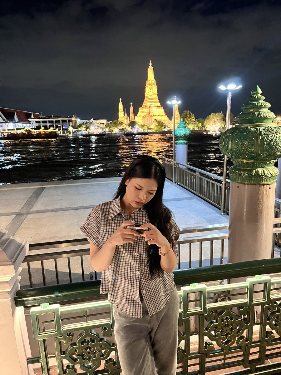 สกายแทแท tweet media