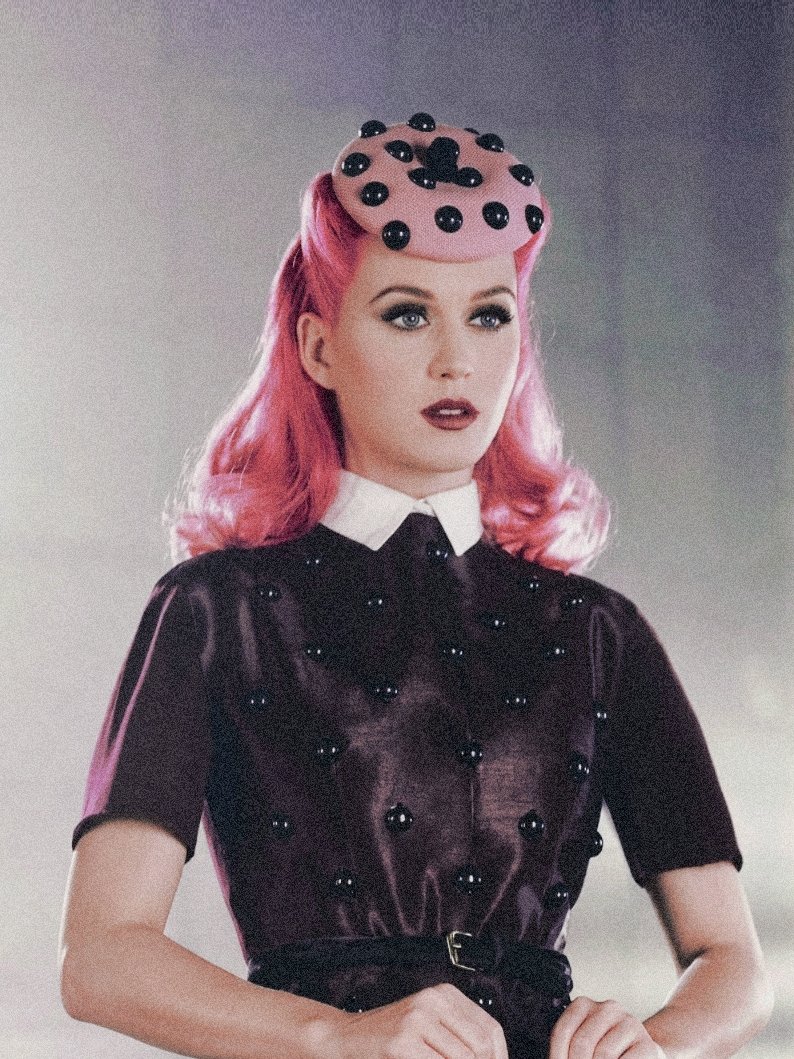 info katy perry tweet media