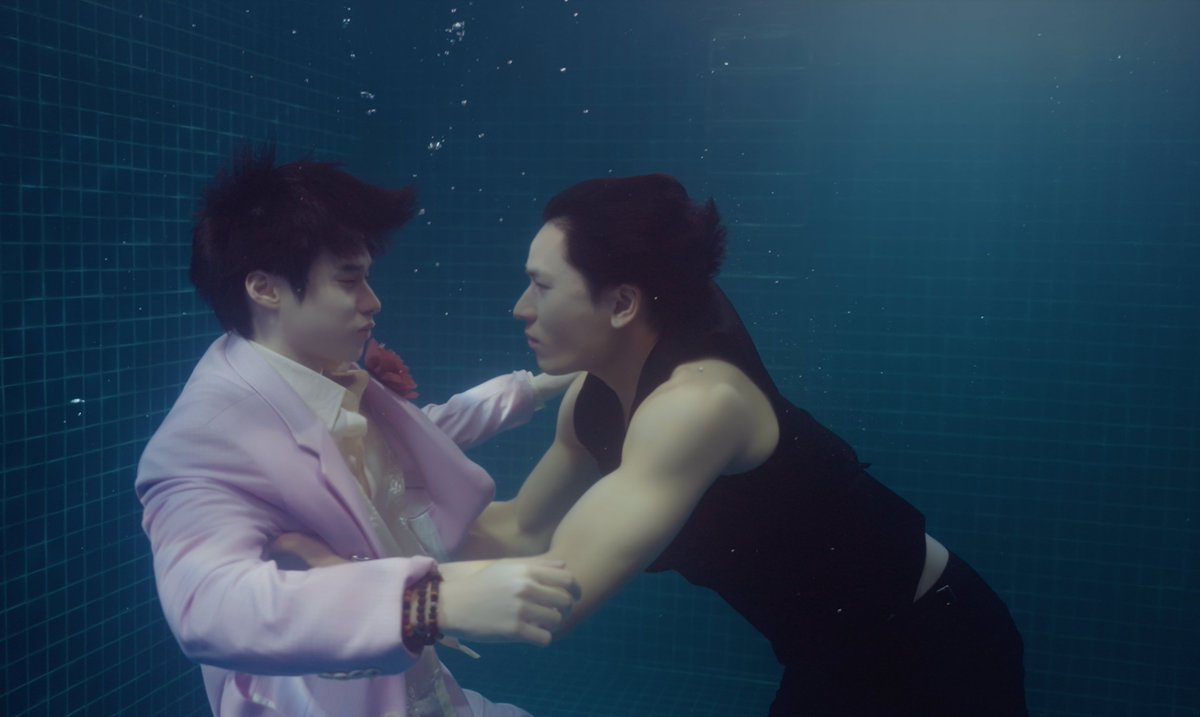 FlowerBoyTH's tweet photo. แคมเปญ the face men มาก

FLOWER BOY EP3

#หลงกลิ่นเกสรEP3 https://t.co/6rzO0j8cea