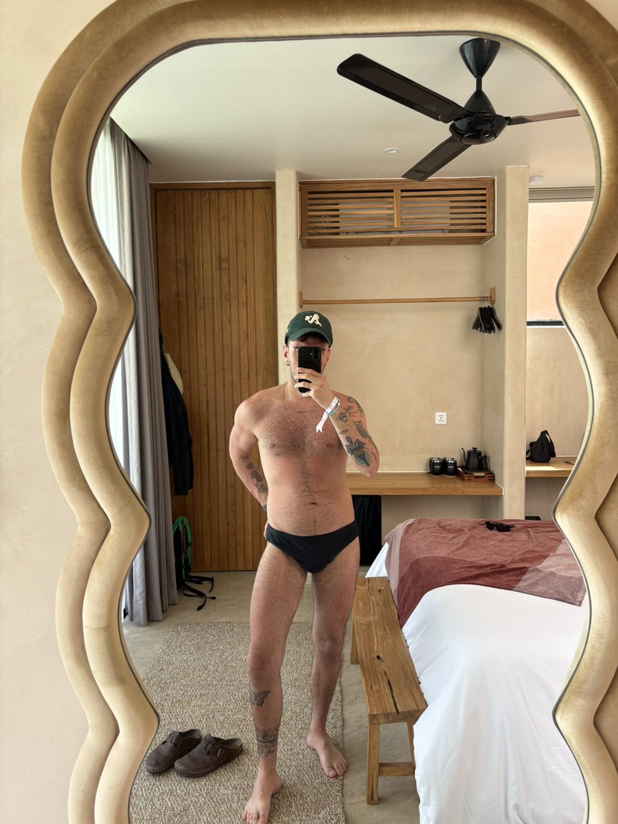 giallomeno's tweet photo. Last day in Bali 😢 https://t.co/JKQ3XHDZfB