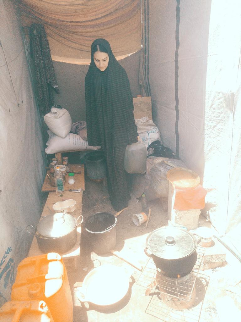 These two photos show how my life has changed because of the war; from a teacher who planted hope in her students to a displaced woman who has lost everything and now lives in a worn-out tent, struggling to secure safe shelter or even a meal for her family
chuffed.org/project/148226…