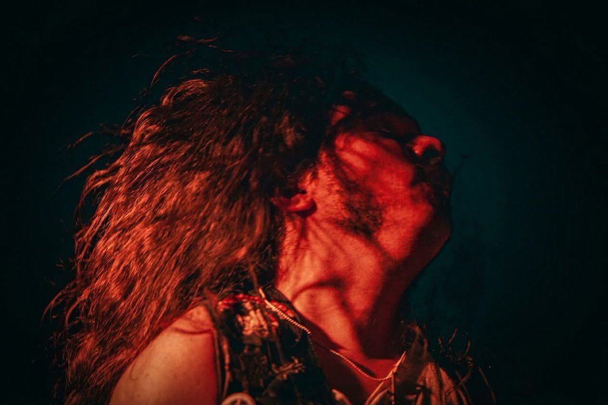 BBeat105's tweet photo. Algunas fotografías de #Blast en su presentación de la semana pasada en el #Ossum, ¿quiénes estuvieron presentes ese día?
📸 @FabianDuron / #RitualNoiseMedia
📷 @NikonMX
#TotalDEATHoverMéxico
#StayBlast
#BlastBeat105 https://t.co/kD9APjD35h