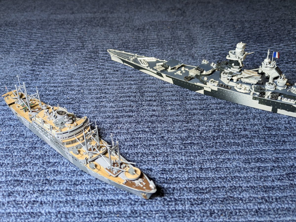 EDAMAMEN628's tweet photo. ＃艦船模型
美しい愛国丸と愉快な仲間たち
迷彩と名前がかっこよすぎる https://t.co/UHCQJcOOdI
