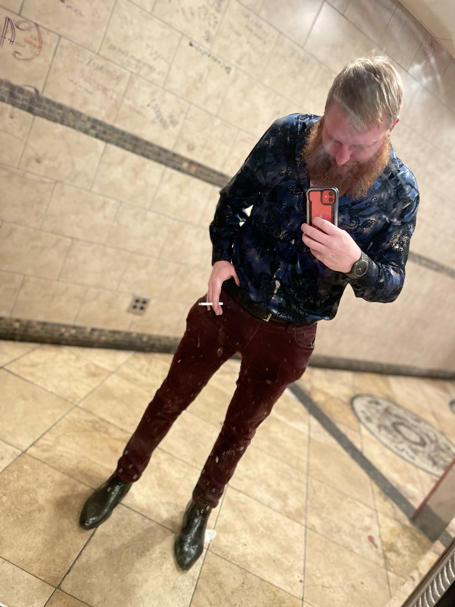 RyanRevells's tweet photo. Just a couple fit checks https://t.co/bgpu0fOKIj