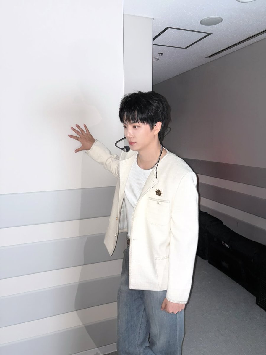 6월의 기억 tweet media