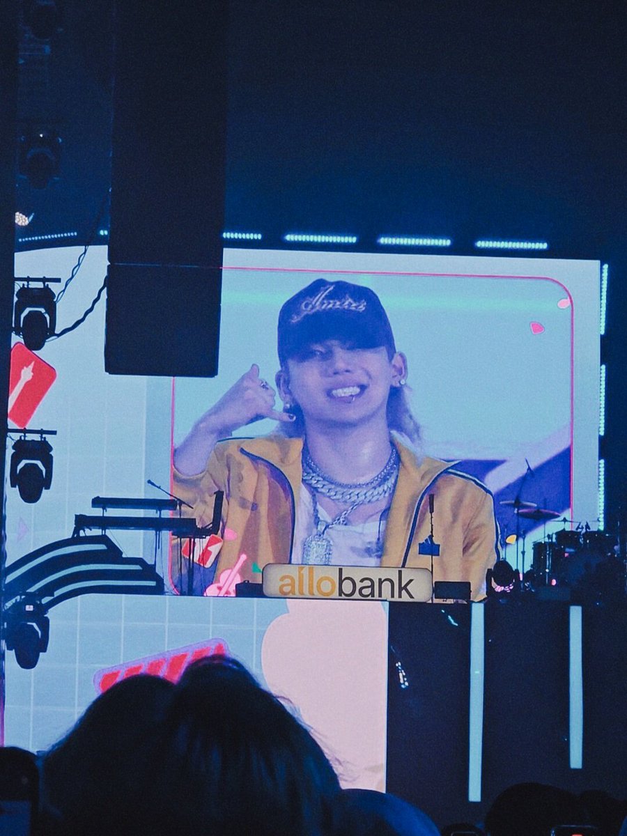yaurside's tweet photo. ily forever @treasuremembers https://t.co/OYY8lpPS2P