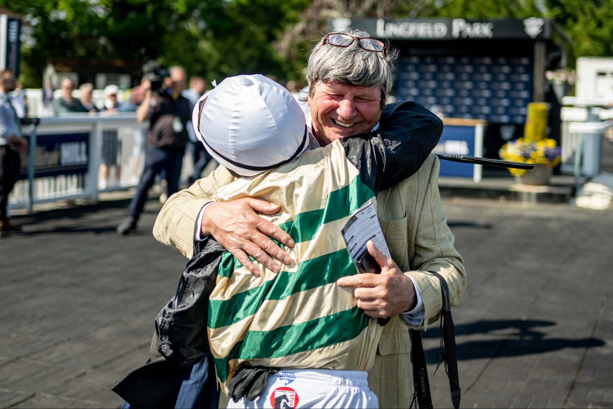 Lingfield Park tweet media