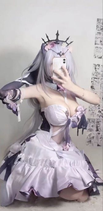 违规发不出，只能在X发了

开脱！！！！！！！                            

开始上供   

 Luo照  实况！！！！ https://t.co/GNLIfGAZY5