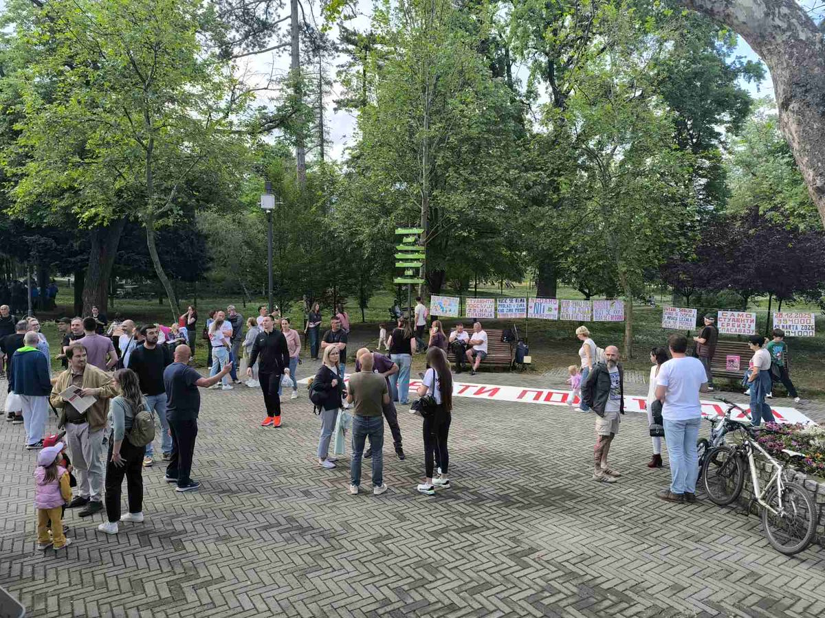 U Narodnoj bašti, sa studentima i građanima  ❤️🥹✊
#studentipobeđuju
