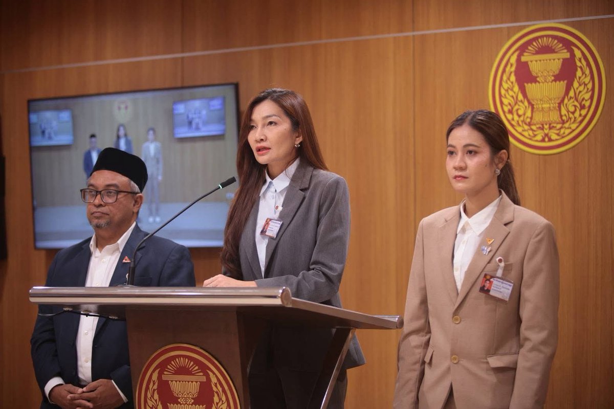 เอิร์ธ ~ กมนทรรศน์ กิตติสุนทรสกุล 🧡 tweet media