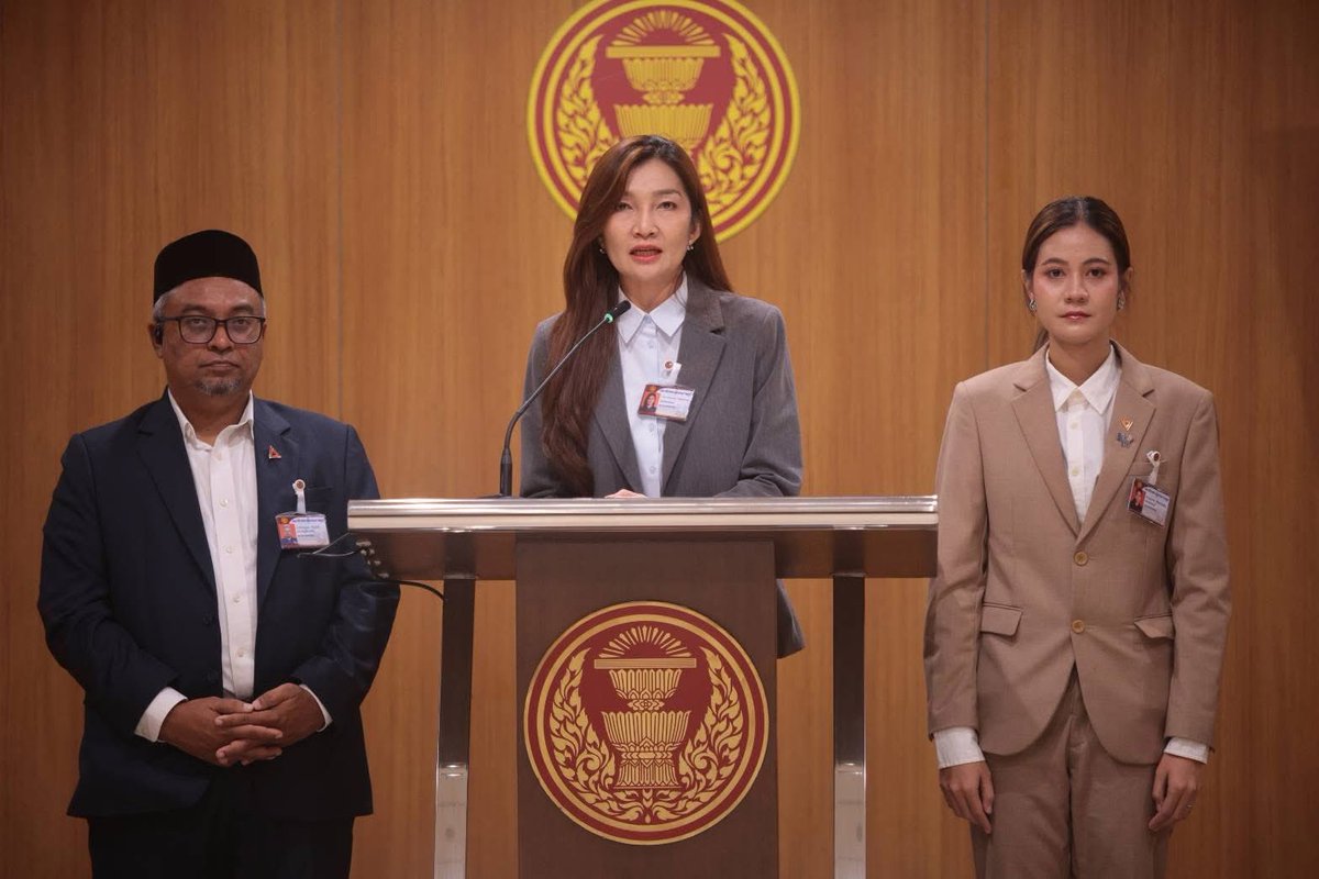 เอิร์ธ ~ กมนทรรศน์ กิตติสุนทรสกุล 🧡 tweet media