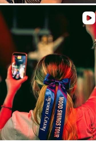 uchiclarista03_'s tweet photo. How cute when i realize that Henry moodie fans and lilsuns do have matching color of ribbon 🥹🩵

Hopefully they have a collaboration song 🥺🩵 https://t.co/OPfyY6HRss