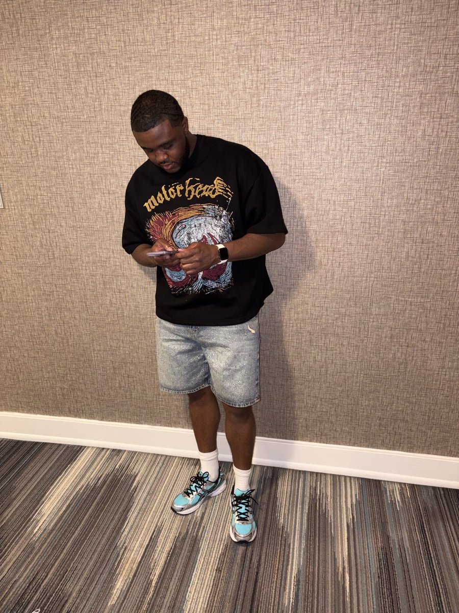 Millz24__'s tweet photo. 🧊🔥 https://t.co/mJEDq98K5b