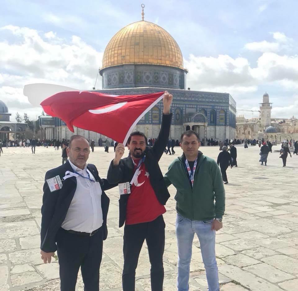 meserhatkaradag's tweet photo. #sporunbirleştiricigücü🇹🇷 
“Önce Ahlak ve Maneviyat” 
🇹🇷Bayrağımıza uzanan,hain eller kırılsın🇹🇷 https://t.co/50ZKkIBKMG