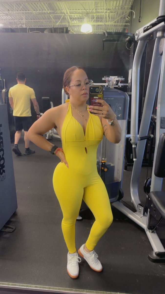 XoEmberRedXo 🇩🇴🍍 tweet media