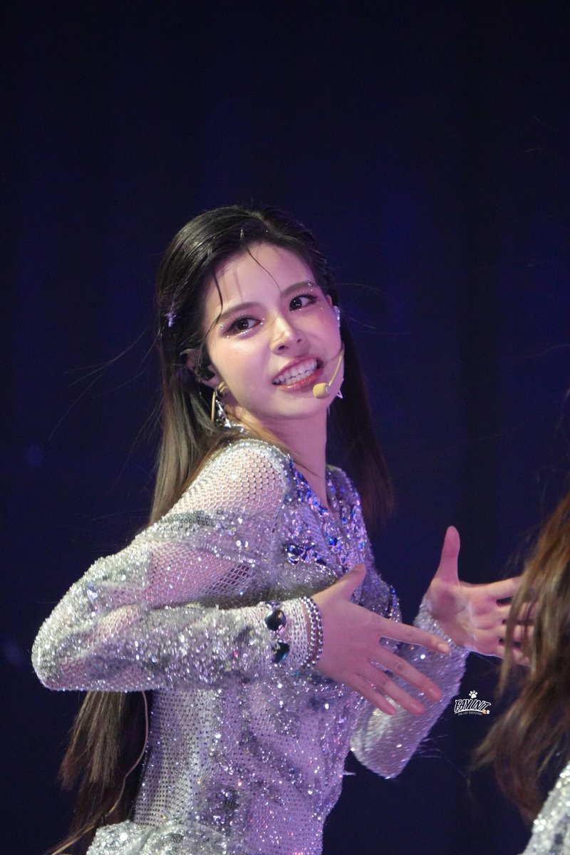 FAYINT0212's tweet photo. 260509 Fay 🔥🔥🔥🔥🥹🥹🥹🥹🥹

FM WISH YOU FANMEET
#FAYMAY1stFMinTH https://t.co/EpkMlEtiww