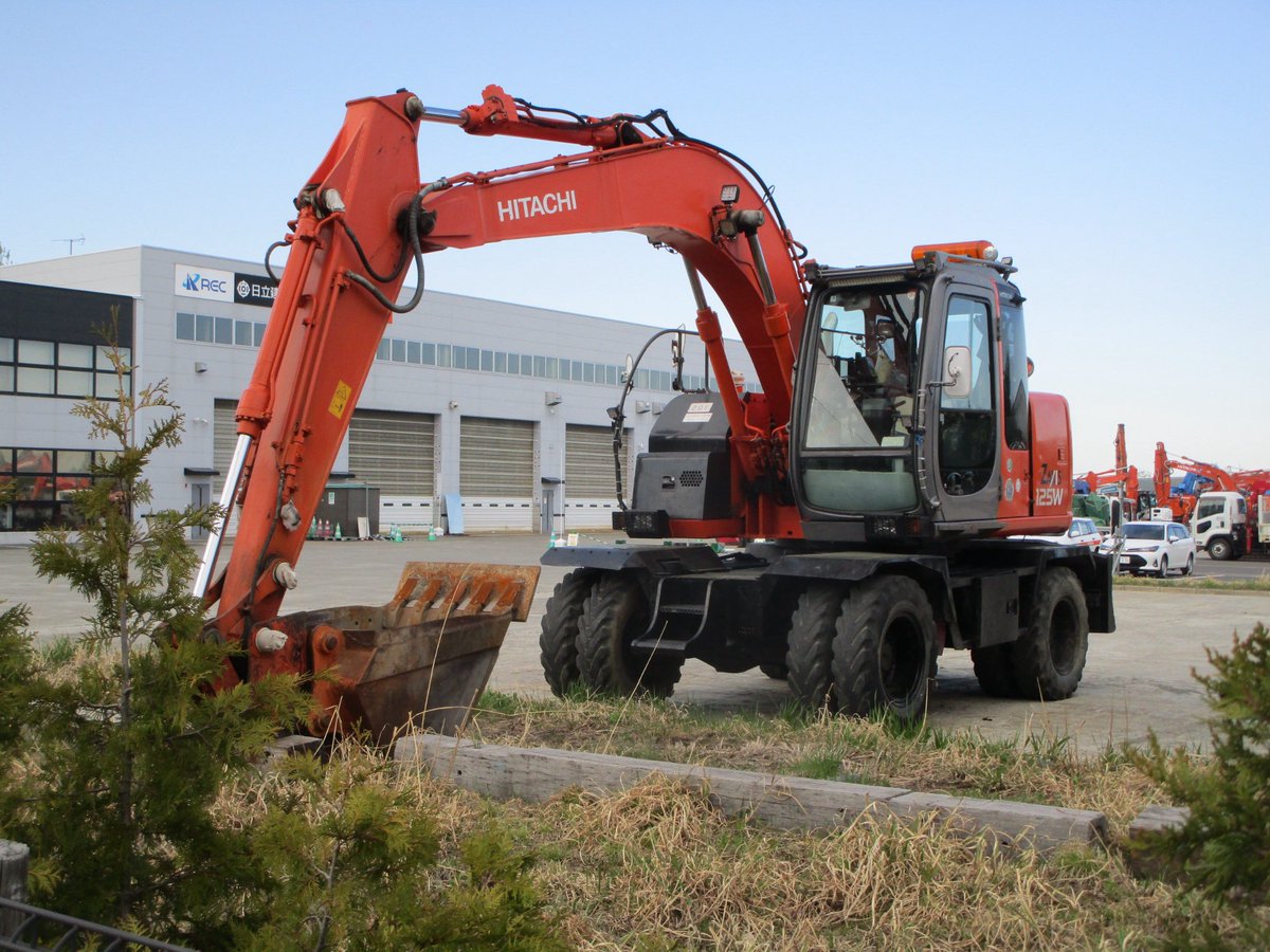 優 日立 ZX75UR-5B（0.28㎥） 日立 ZX125W-1（0.45㎥） 日立 ZW140-7（2